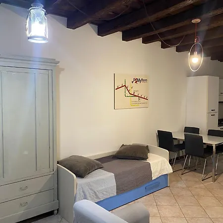 Myroom Center Flat Bergamo