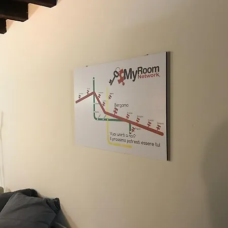 Myroom Center Flat *